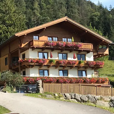 Haus Fernsebner Apartment Lofer